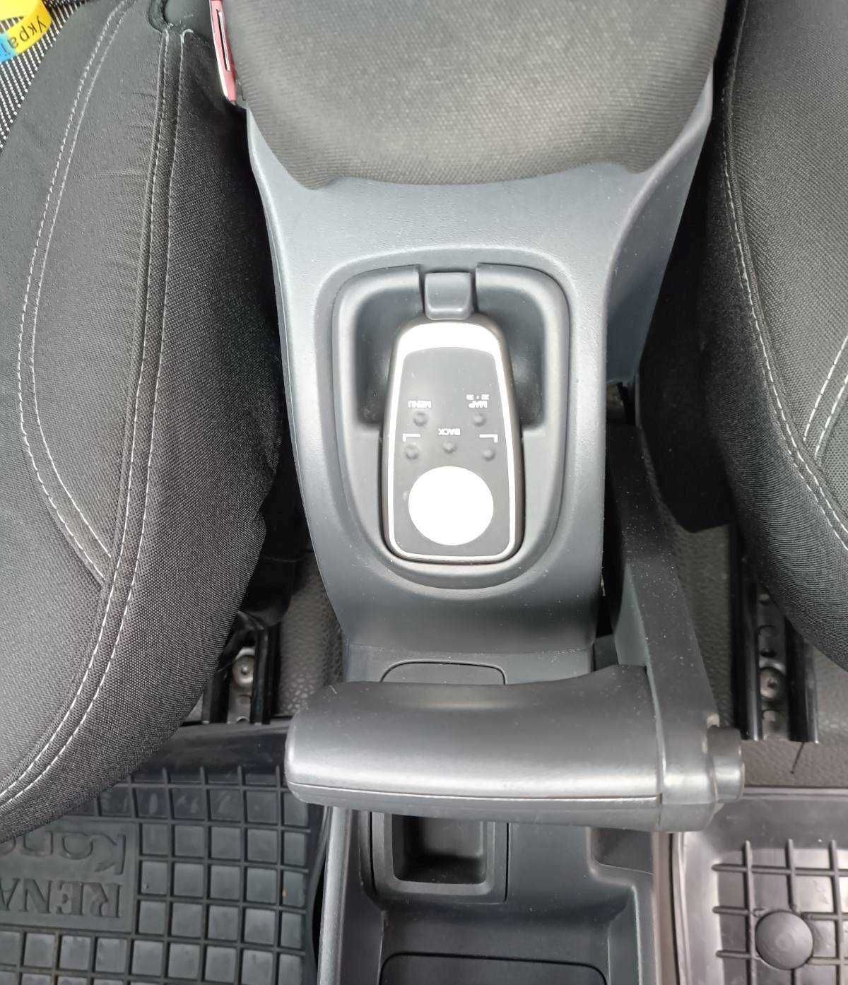продам Renault Kangoo II    2012года