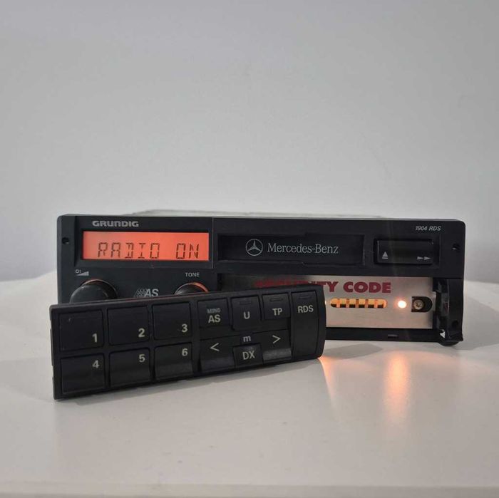 Radio Mercedes Grundig wkc 1904 rds z Bluetooth mp3 !!!