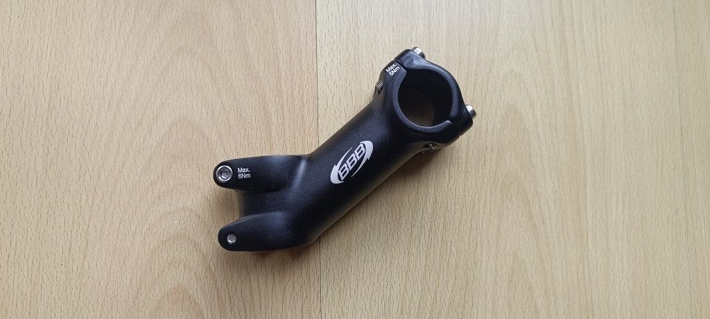 Mesa com ângulo de guiador de bicicleta BBB