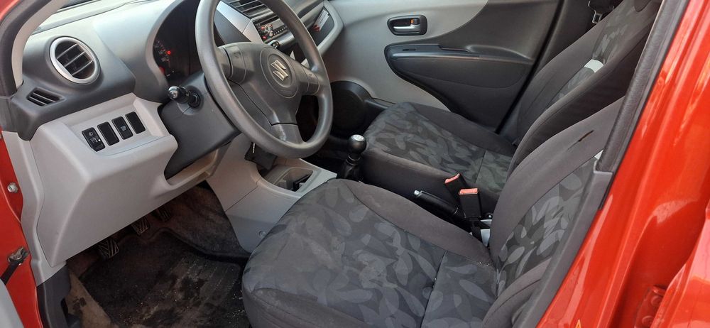 Suzuki Alto   2011 rok  1,0 benzyna