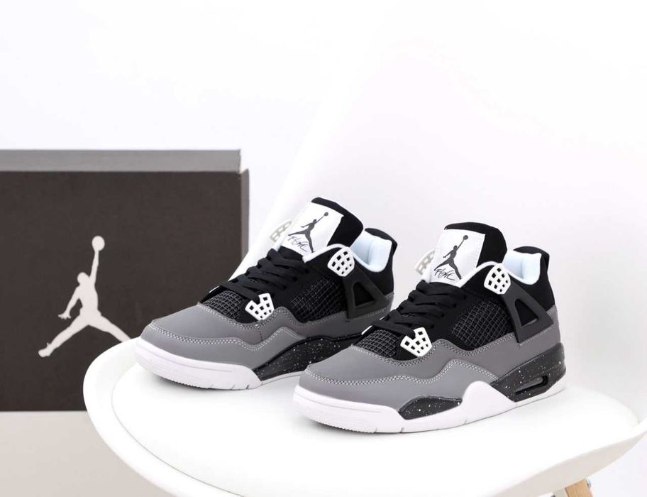 Кросівки Nike Air Jordan Retro 4 Bred Black Кроссовки Джордан.Термо