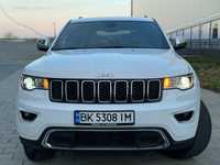 В продажі Jeep Grand Cherokee 2020 року