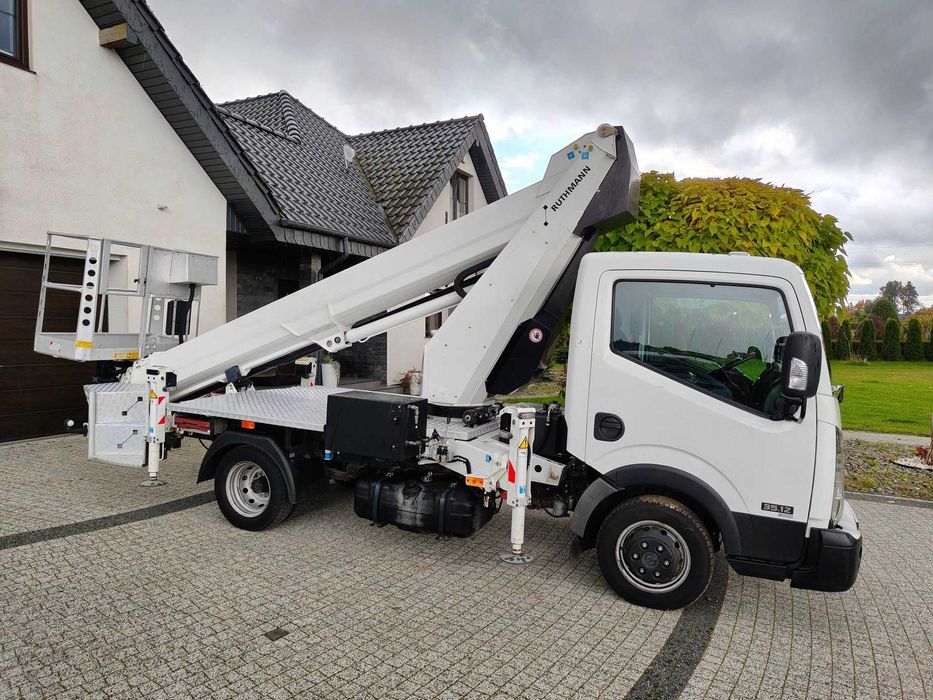 Podnośnik koszowy 27m do góry i 16m w bok z operatorem, zwyżka usługi