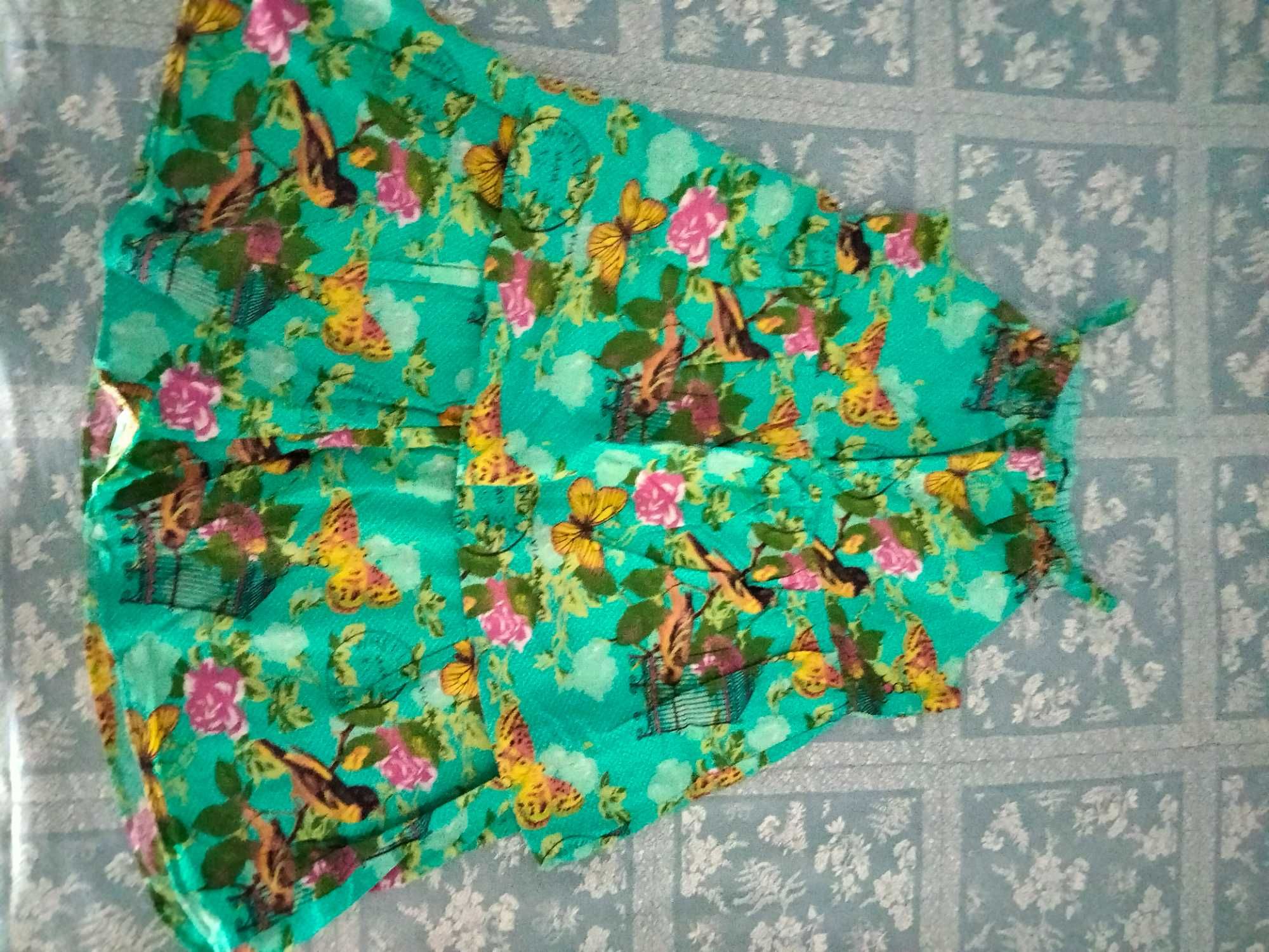 Conjunto vestido e jardineiras com alças