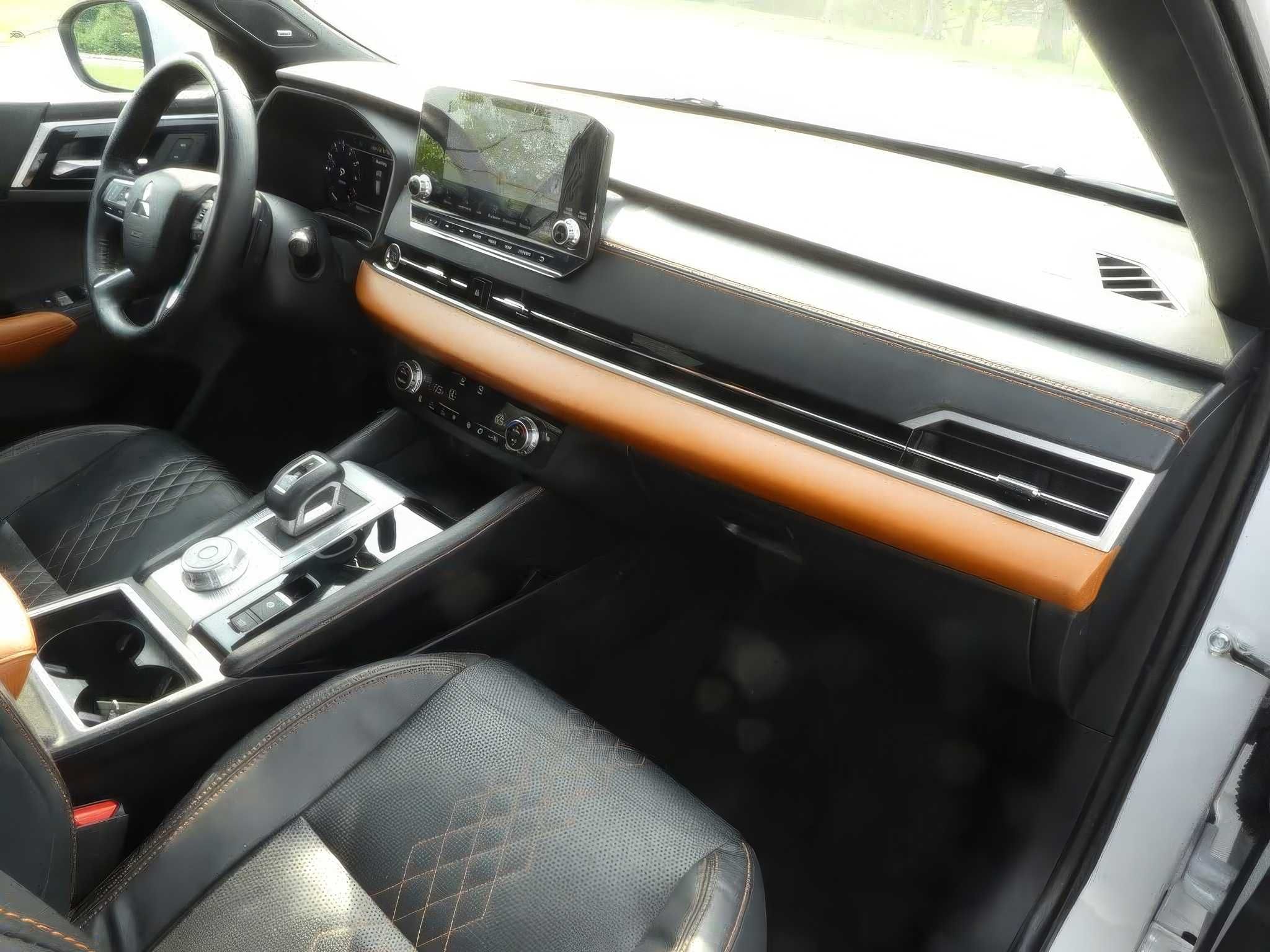 2022 Mitsubishi Outlander SEL Special Edition S-AWC