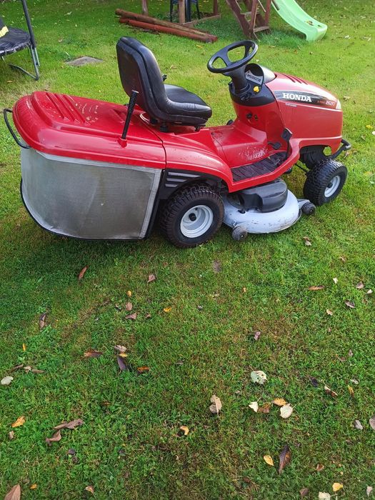 Traktorek Kosiarka Honda 2620,  Honda 20 HP, kosa 122, hydro