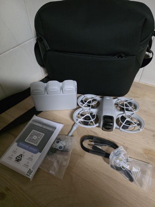 Vendo dji neo combo sem comando