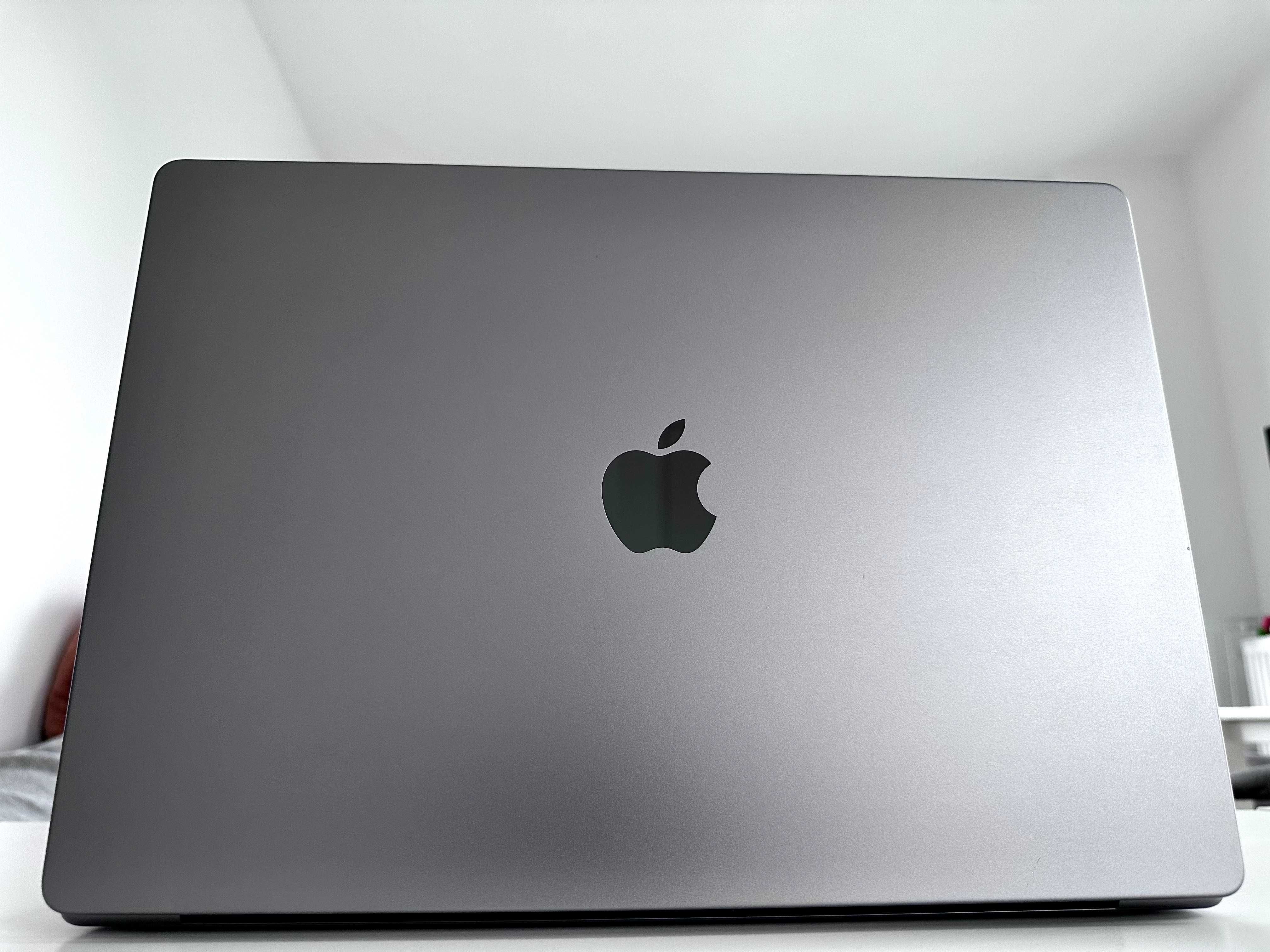 MacBook 16 M1 Pro A2485 Space Gray