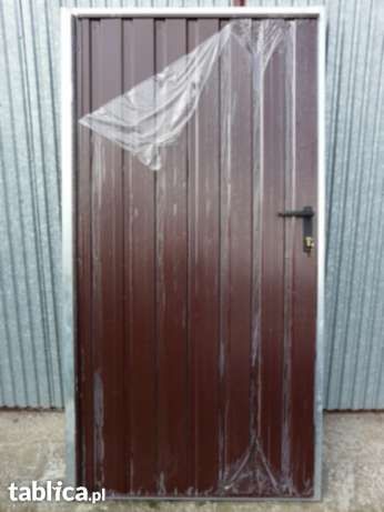 Brama Garażowa Bramy Garażowe Drzwi do wnęk betonowych i stalowych