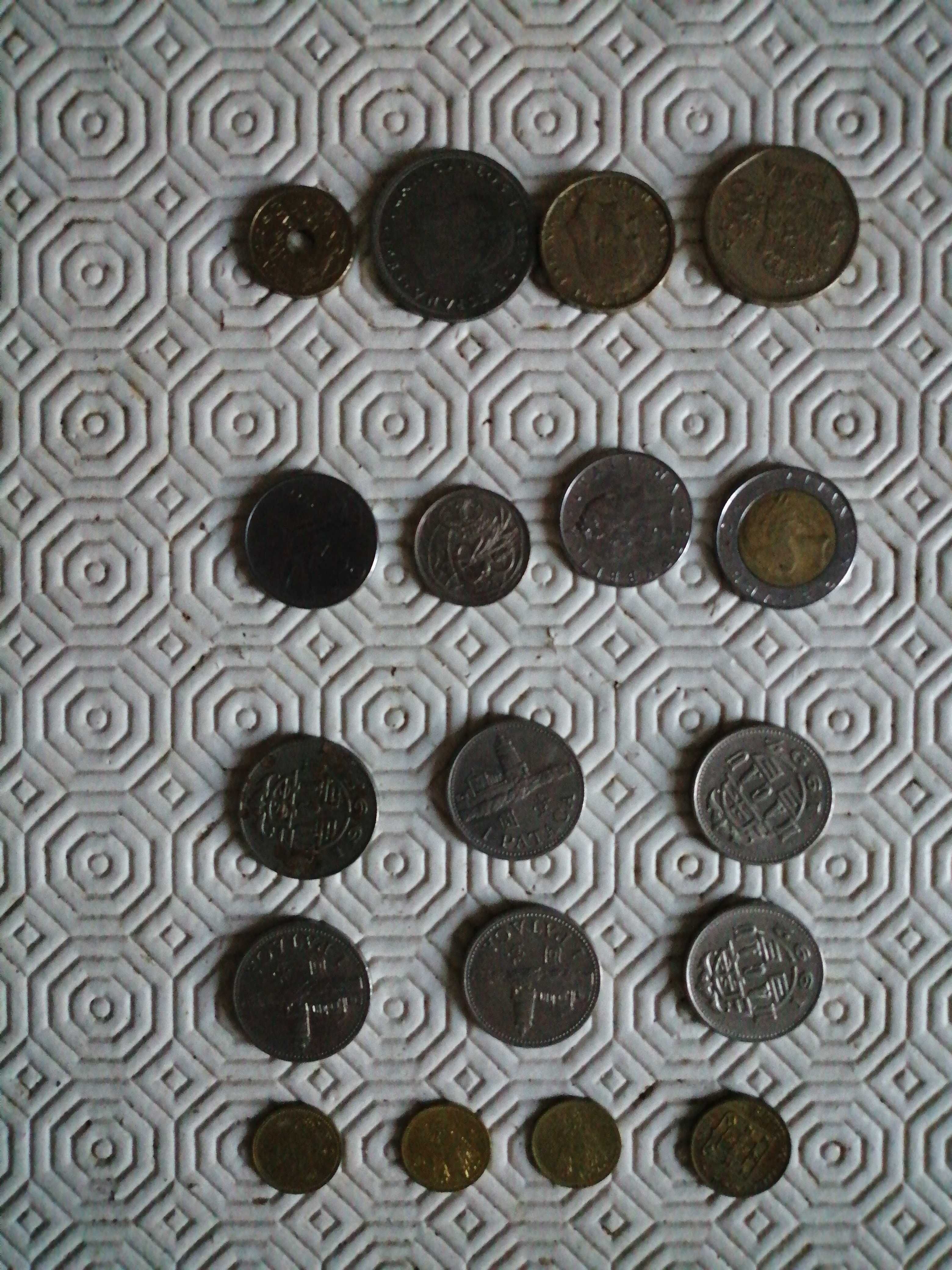 Moedas de vários países (tudo)
