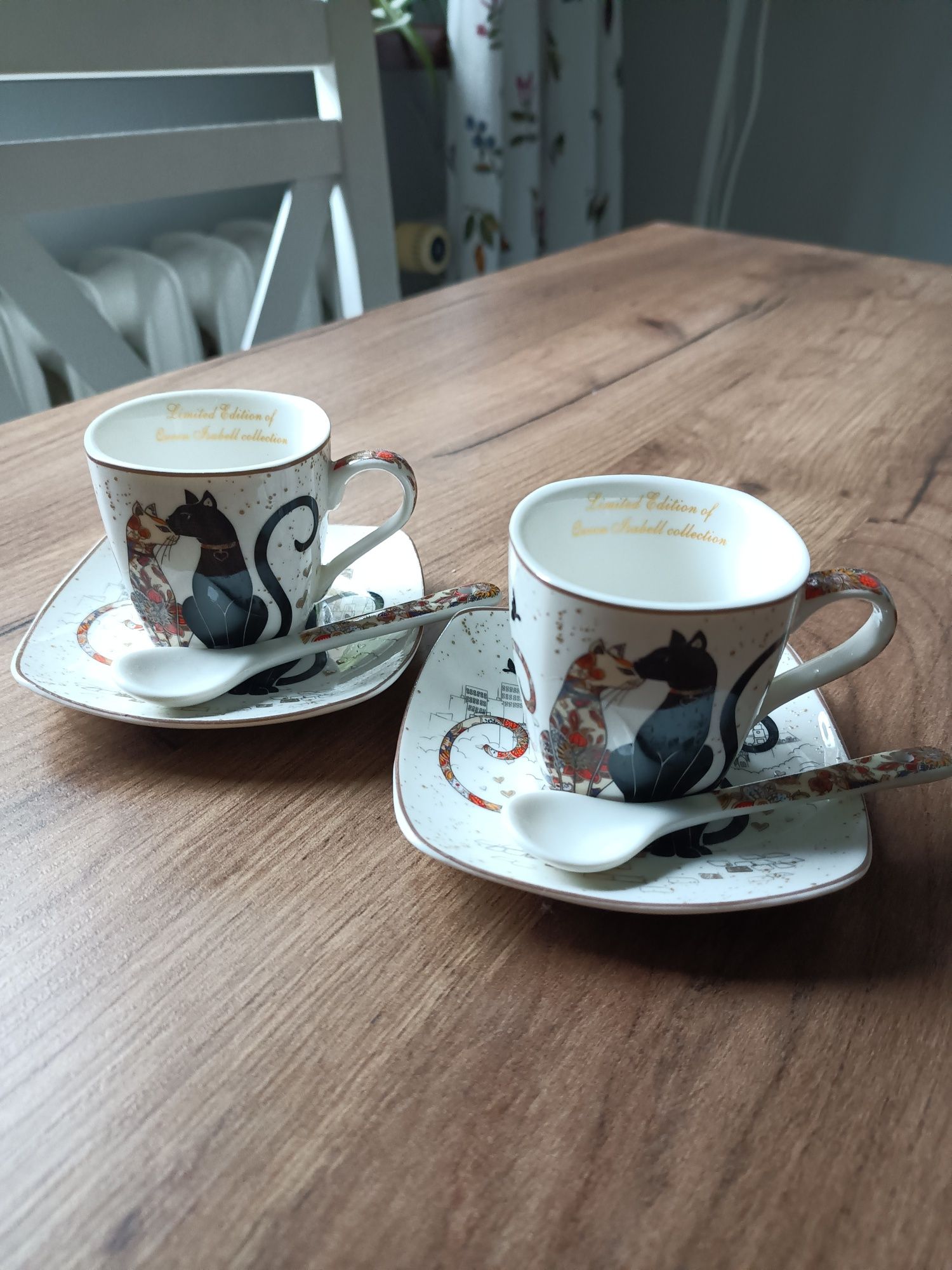 Filiżanki espresso fine bone china