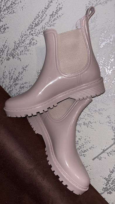 Kalosze damskie bez ocieplenia, jak nowe r. 37