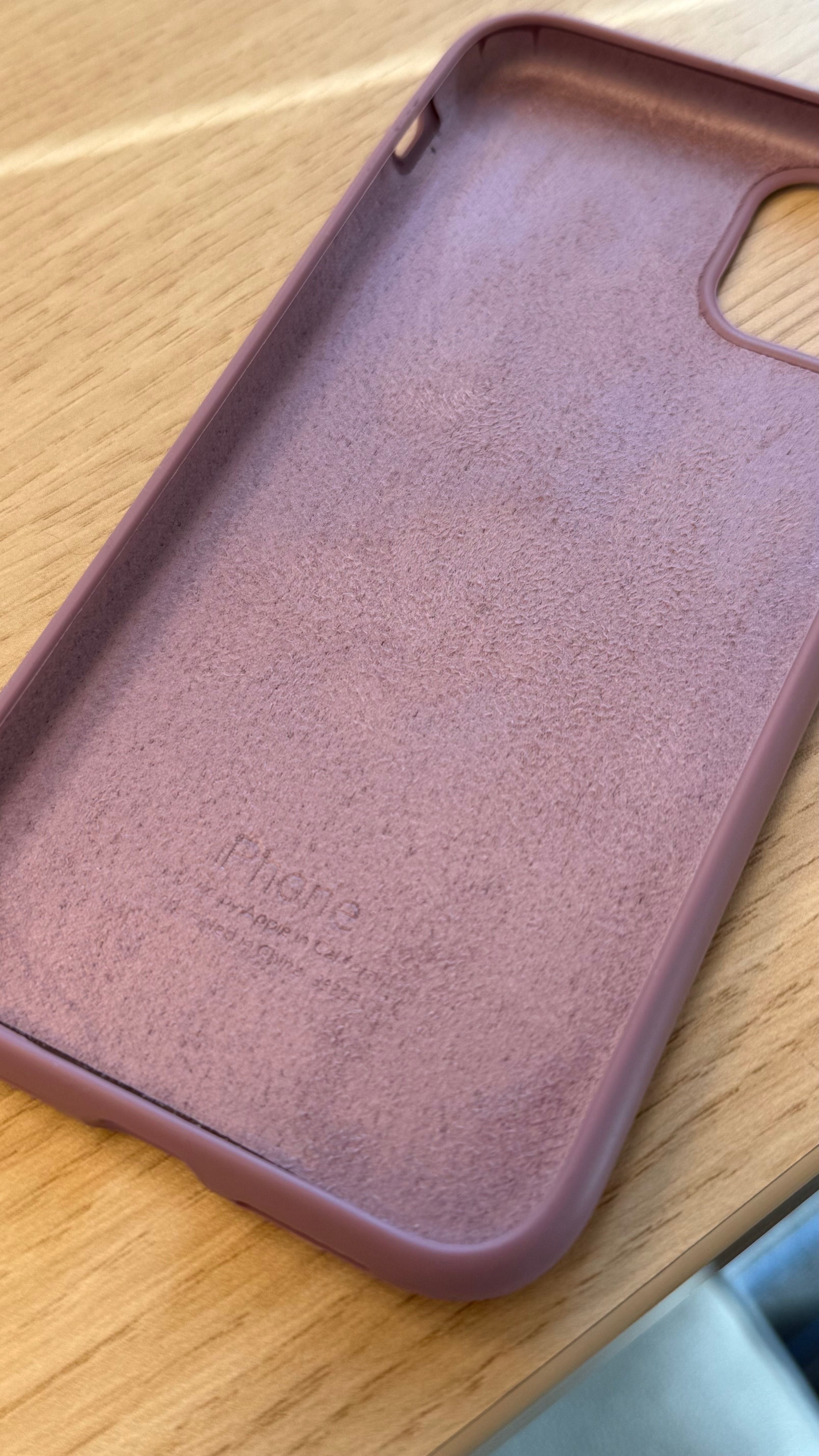 Etui iPhone 11 / XR Apple fioletowe