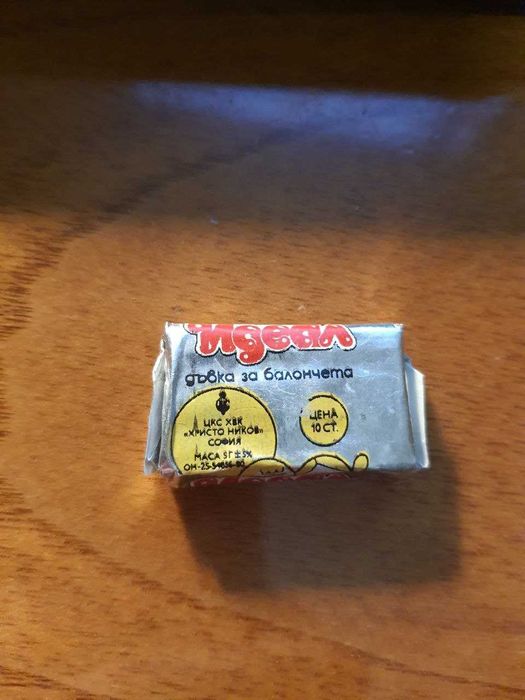 Редкая жвачка „Идеал“ (Болгария), оригинал 1980-х — коллекционная