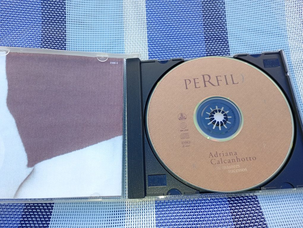 CD Adriana Calcanhotto - Perfil