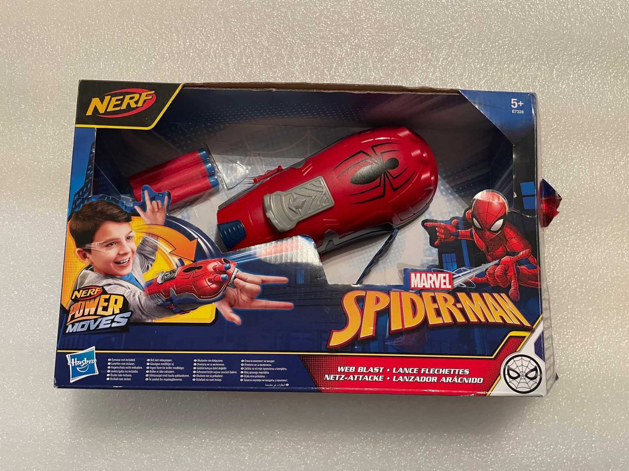 NERF Rękawica Spider-Man Power Moves Hasbro E7328EU4