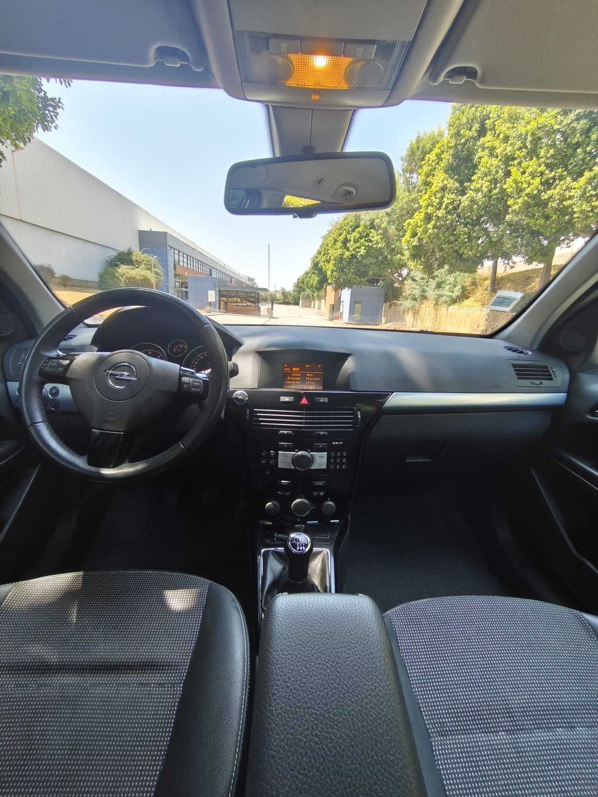 Opel Astra Caravan 1.7 CDTi Cosmo Plus