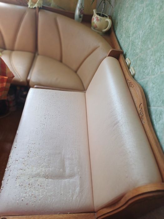 Кухонный уголок из дуба.