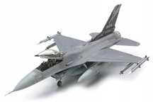 Tamiya 61101 - F-16C Block 25/32 Fighting Falcon - 1:48