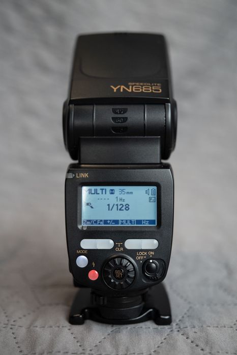 Lampa Yongnuo YN685 do Nikona