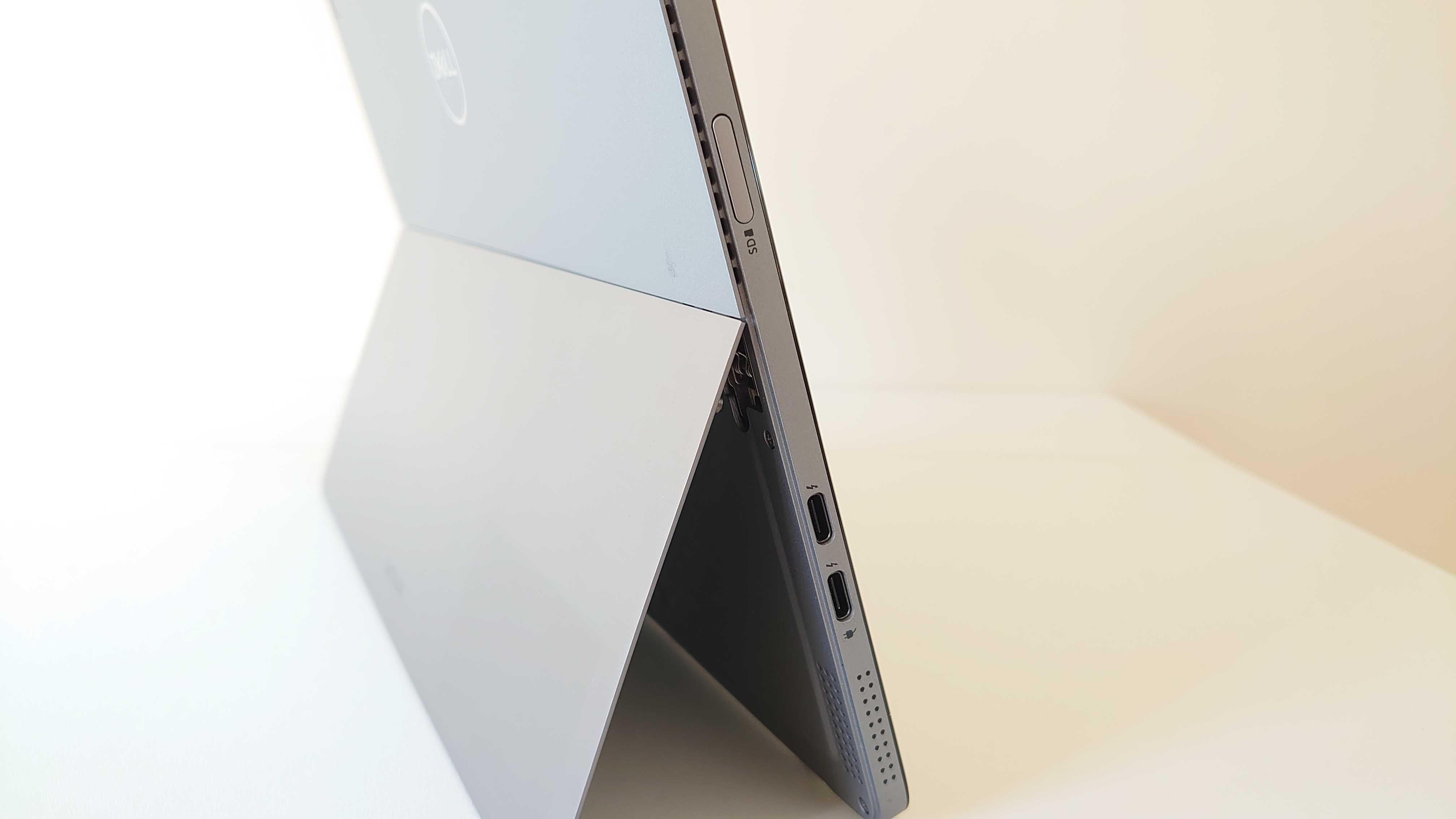 DELL LATITUDE 7210 2-IN-1 12.3” FHD TOUCH i7-10610U 16GB NVMe 512GB