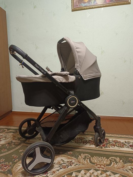 Коляска-люлька і сидяча Chicco