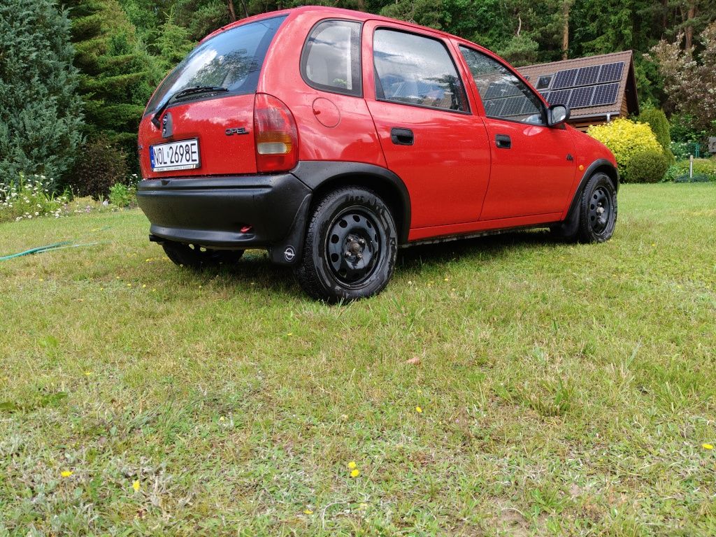 Opel Corsa B perełka z drobną skazą