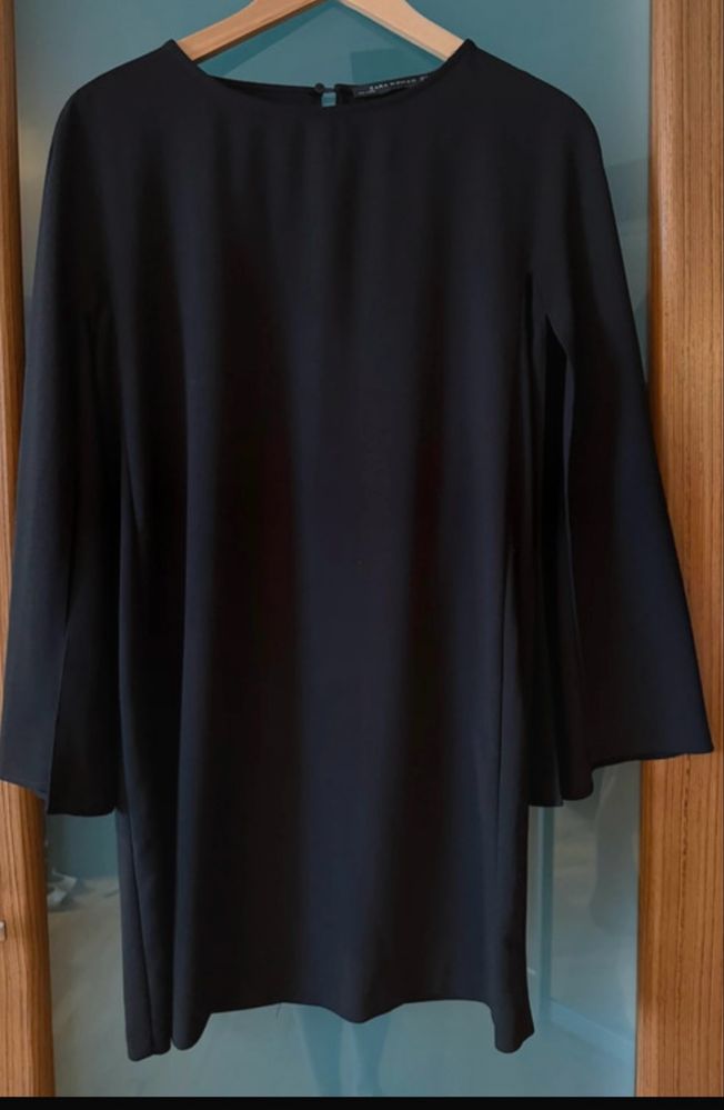 Sukienka ZARA rozciete rękawy 38