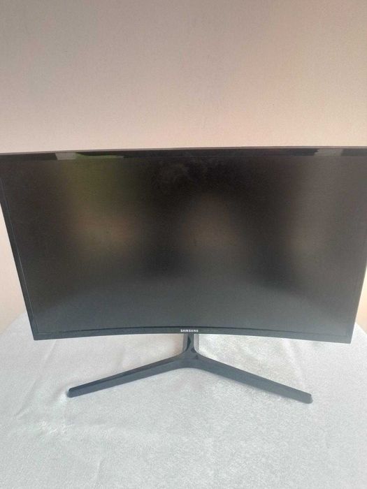 Samsung  монітор 27" (68.6 см)