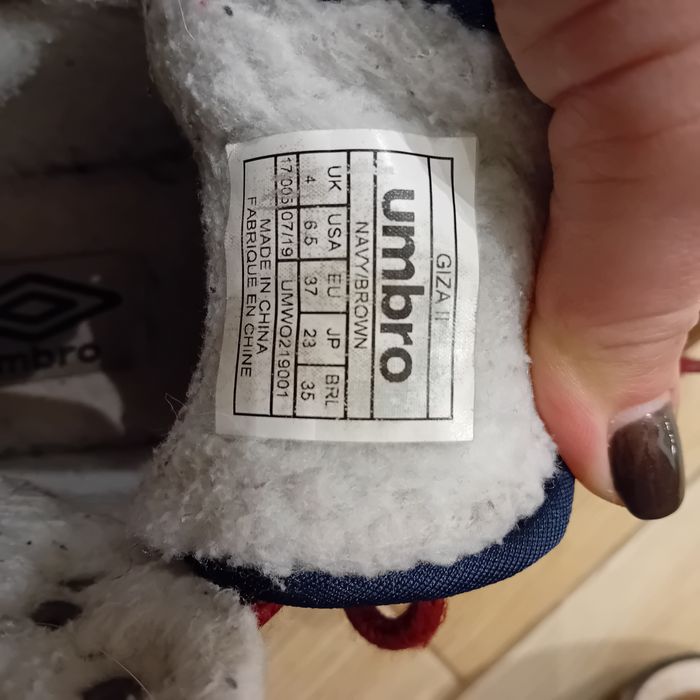 Umbro zimowe buty modne 37