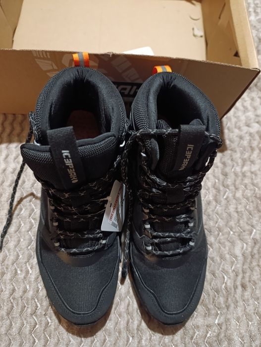 Продам нові трекінгові черевики фірми ICEPEAK 40 розмір