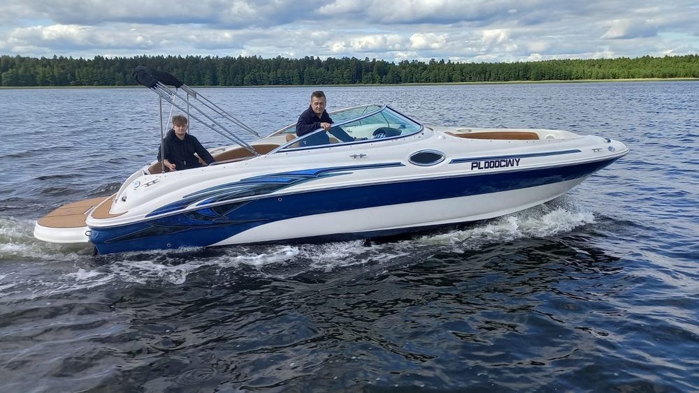 Motorowka Sea Ray 240