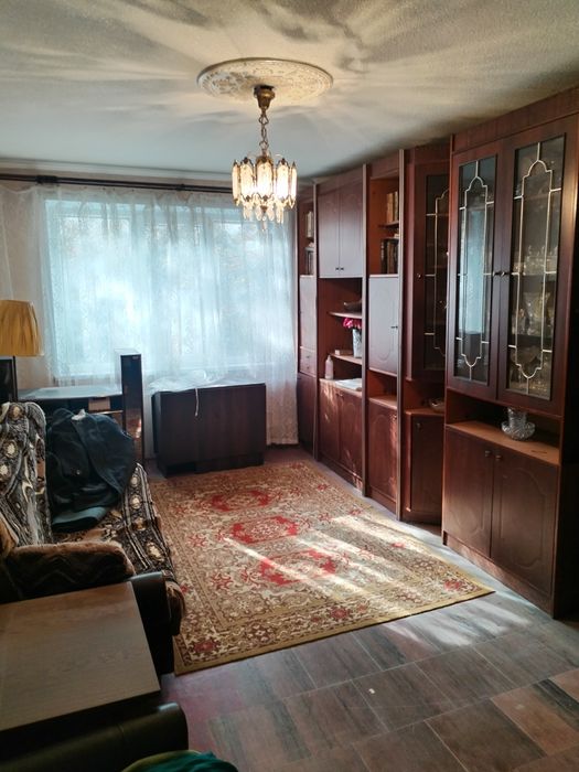 Продам 2х комнатну вул Мухиной 6 ( район Дружбы)