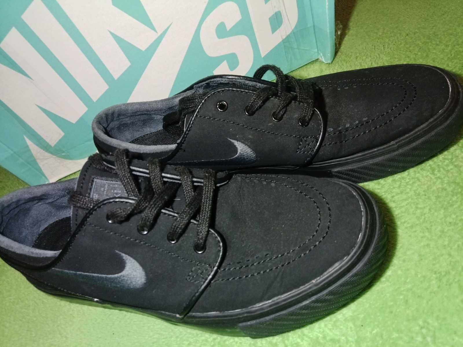 Buty sneakersy Nike Sb Zoom Stefan Janoski czarne roz. 38-38.5 24.5cm