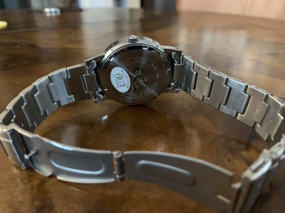 Zegarek Casio beside dual time model BEM - 109