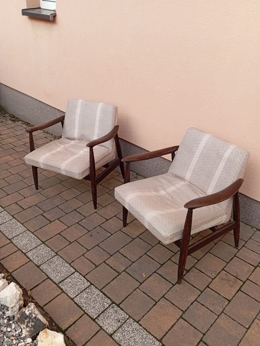 Fotele PRL Kędziorek Transport