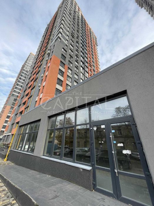 Інвестиція в бізнес! Фасадне приміщення 110 м² | ЖК Бережанський