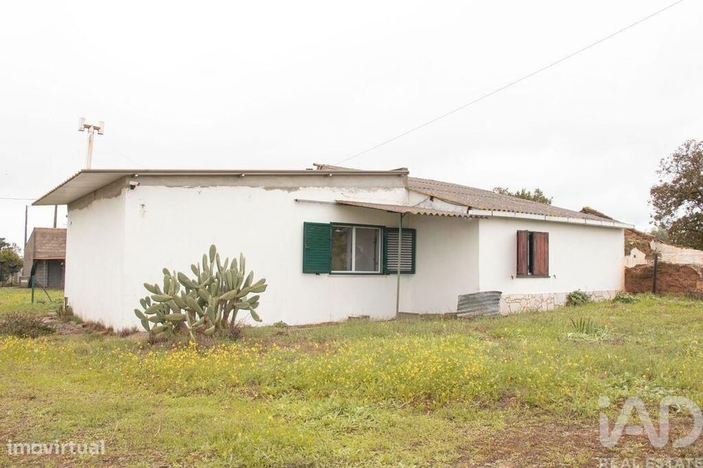 Casa de aldeia T3 em Carregueira de 107,00 m2