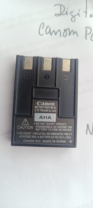 Máquina ixus i Canon PC 1060