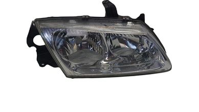 Nissan Almera N16 Reflektor Lampa Prawy Przedni Prawa Przednia