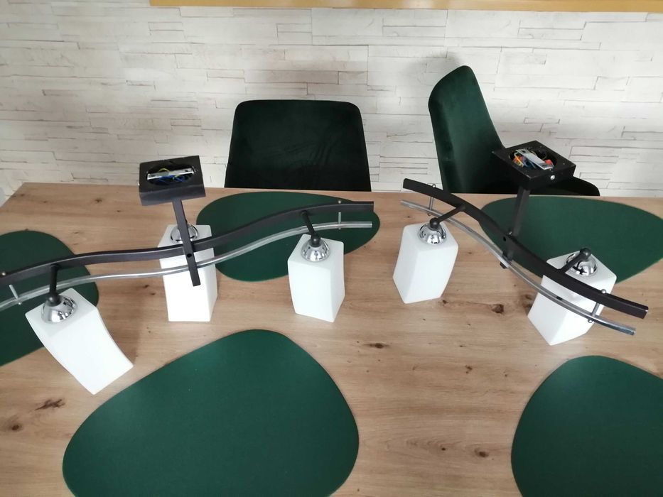 Żyrandole (podwójny i potrójny) z żarówkami