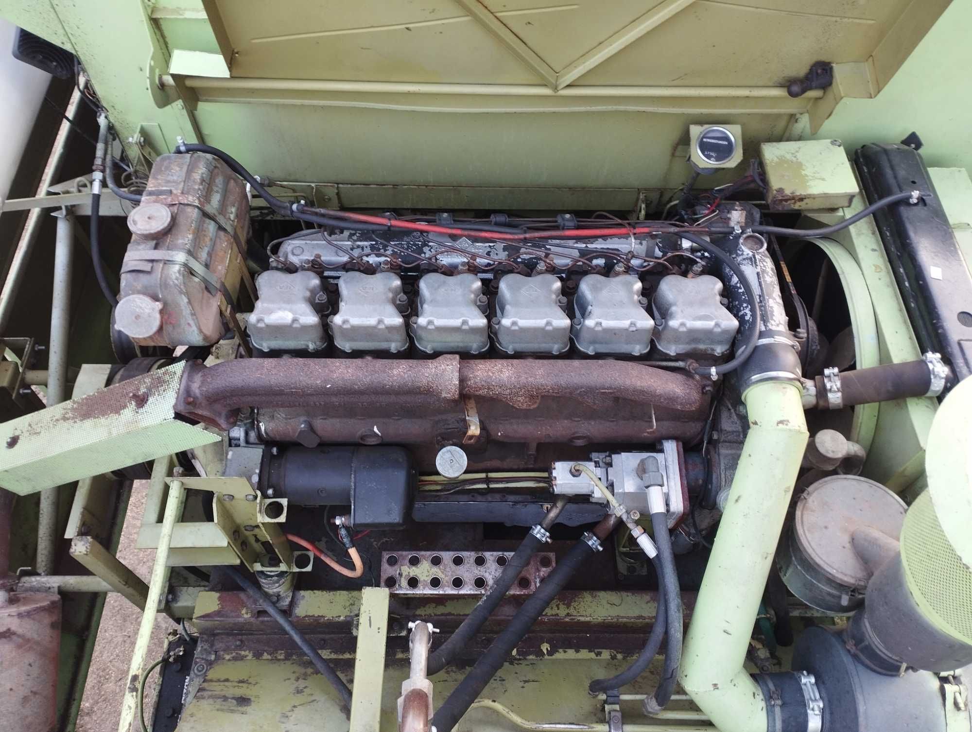 Kombajn zbożowy Fortschritt E524 MDW