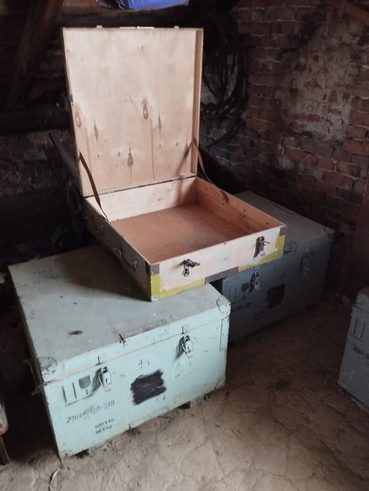 Дерев'яні ящики різного розміру