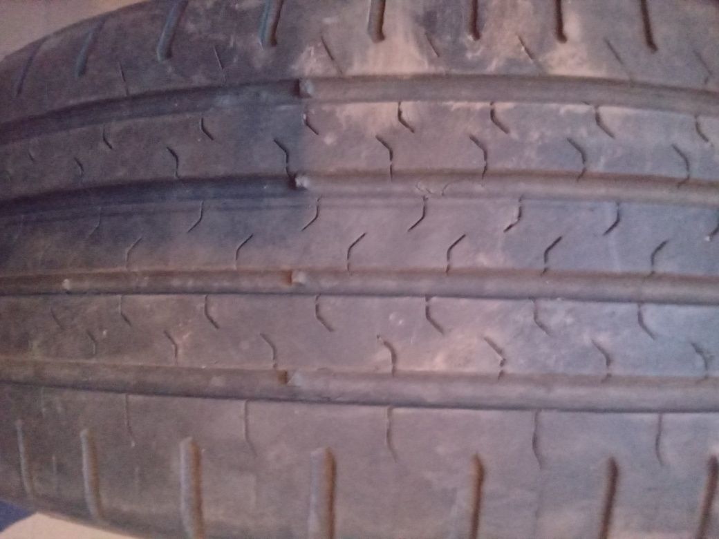 Автошини Goodyear, Continental 195×55×R20