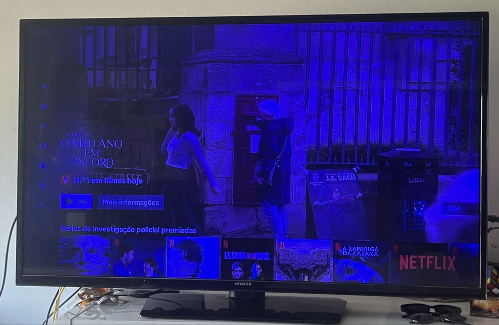 HITACHI SmartTV 50” (polegadas) (como nova e com pouco uso)