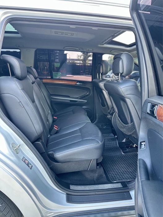 Mercedes x164 320 2010