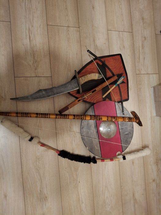 Zabawki drewniane tarcze,łuk