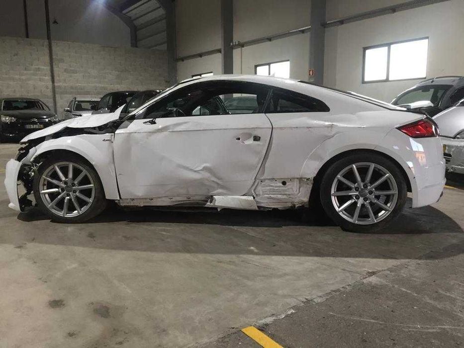 Audi TT Coupé 1.8 TFSi S-Line