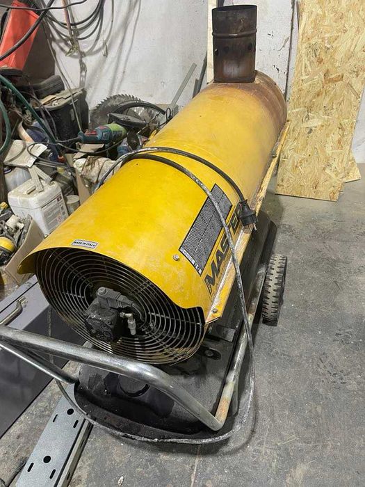 Nagrzewnica olejowa Master BV170  przenośna 49kw odprowadzenie spalin