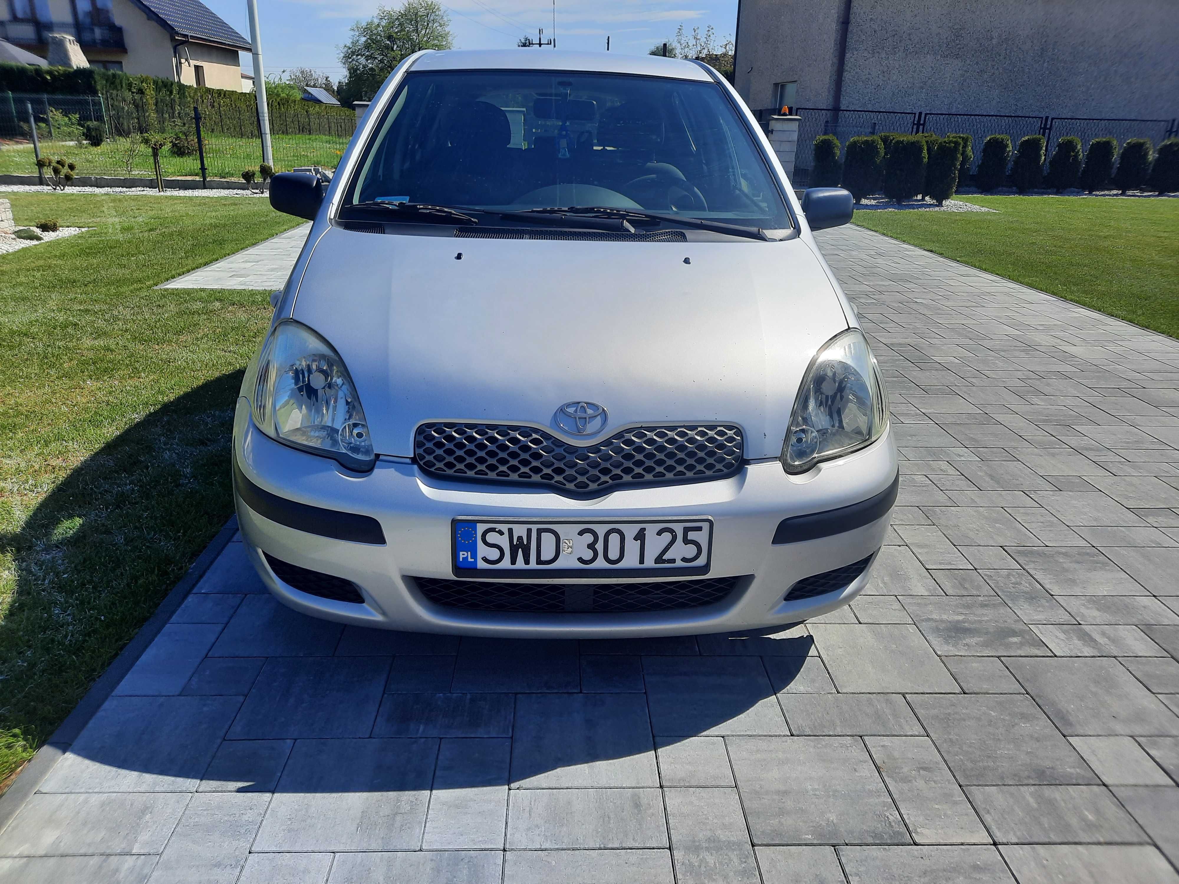 Yaris 1.0 2004r dodaktowy komplet kół